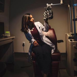 Meet your Posher, Noushin